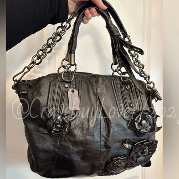 COACH AD - NEW OCTOBER DROPS 👀 - Picture 8 of 11